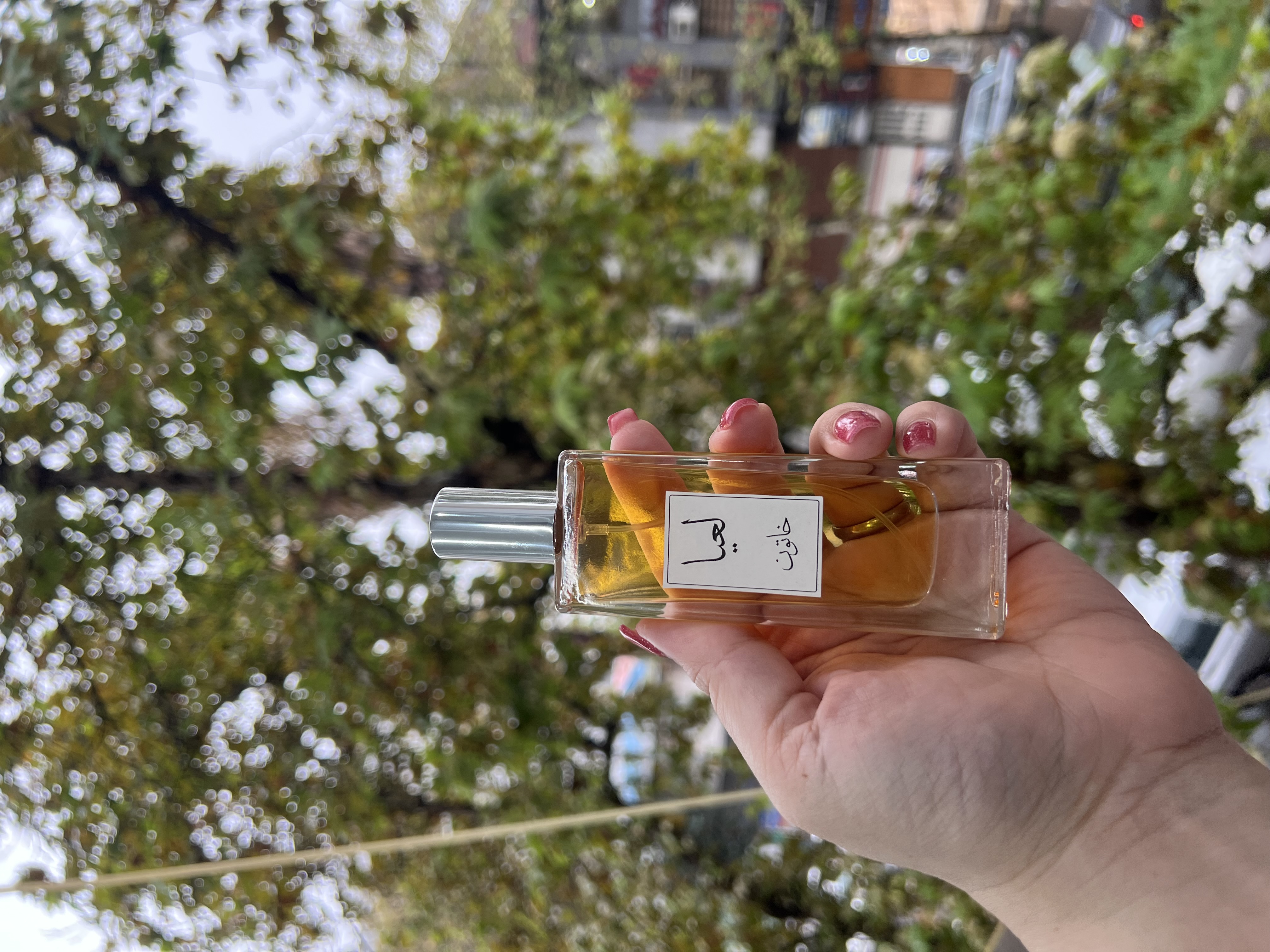 عطر دست ساز